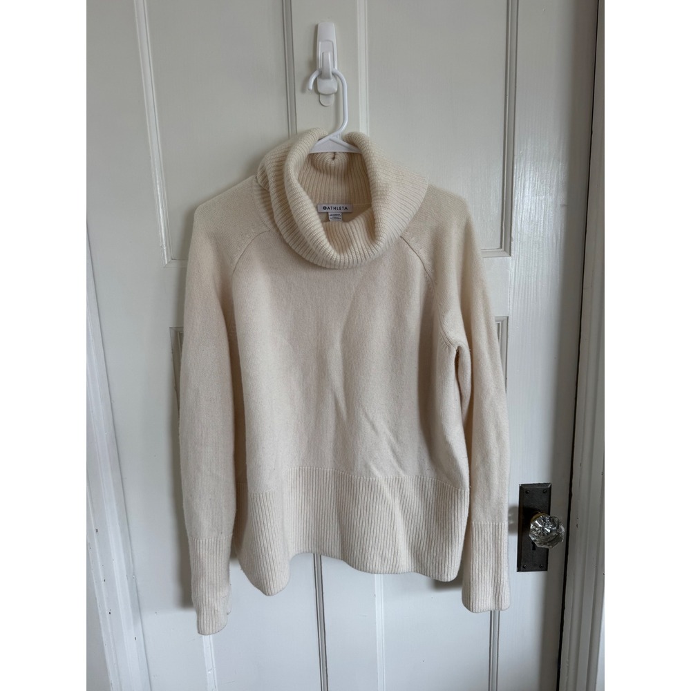 Athleta ivory Alpine Sweater size medium.